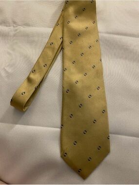 Armani Collezioni Golden Mustard Silk Tie with Small Navy Motifs